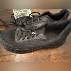 Black Running Shoes men’s Altama size 10